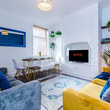 R&r At A Character Victorian * Μάντσεστερ