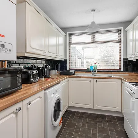 Apartment Business And Leisure With Free Parking Manchester