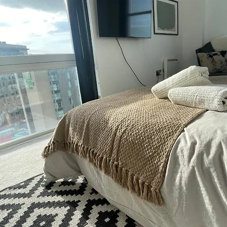 Entire Highrise Hideaway Manchester
