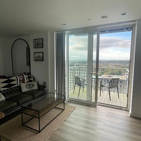 Apartment Entire Highrise Hideaway Manchester
