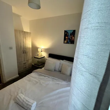 Luxury 2br Near Town And Etihad Stadium