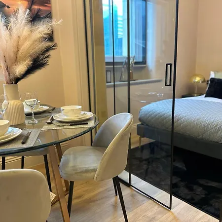 Stunning 2br In Chinatown * Manchester