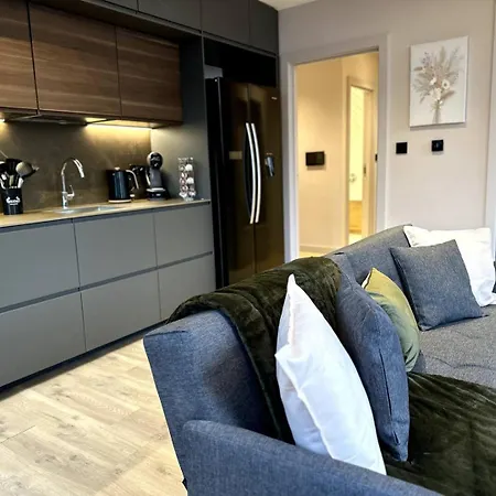 Stunning 2br Apt In Central Manc * مانشستر