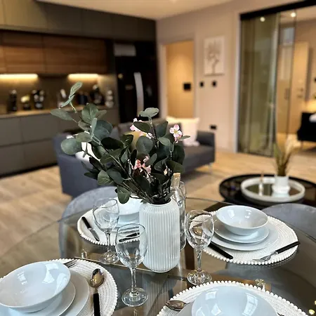 Stunning 2br Apt In Central Manc * مانشستر