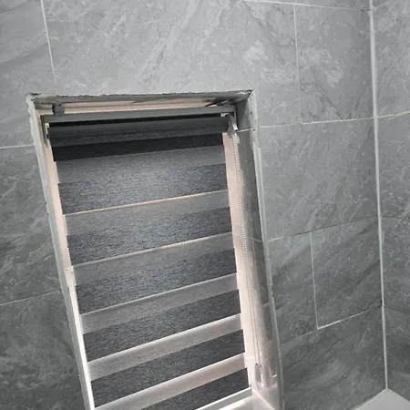 - House - Sleeps 6 - Parking - Garden *