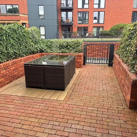 Holiday home Luxury Modern Town House, Centre, Free Secured Parking *