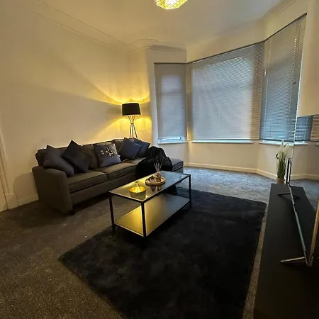 Cosy House Near Etihad And Coop Live Nyaraló Manchester