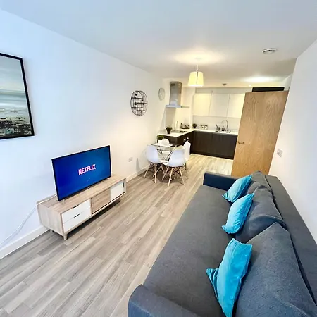 Halo - Centre Apartament *