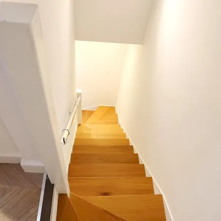 Flat 205 - Duplex Flat Perfect For Couples - Walk To Pass The Keys 公寓 *