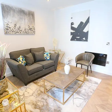 Flat 205 - Duplex Flat Perfect For Couples - Walk To Pass The Keys * 曼彻斯特