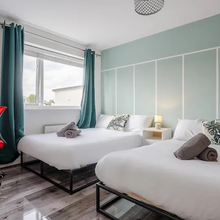 Etihad, & Coop Live - Free Parking - 10ppl Casa de Férias Manchester