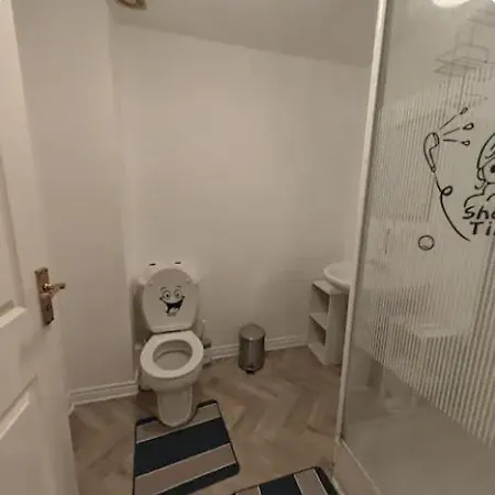 Kingdom בית אירוח