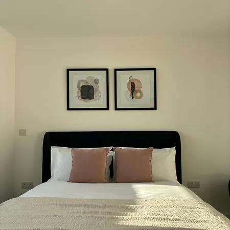 Apt, Free Parking, Business, Couples & Families Apartamento *