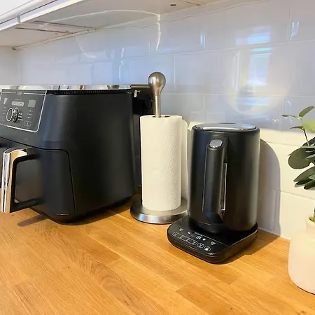 Artistic 3 Bed In Old Trafford Next To Mufc