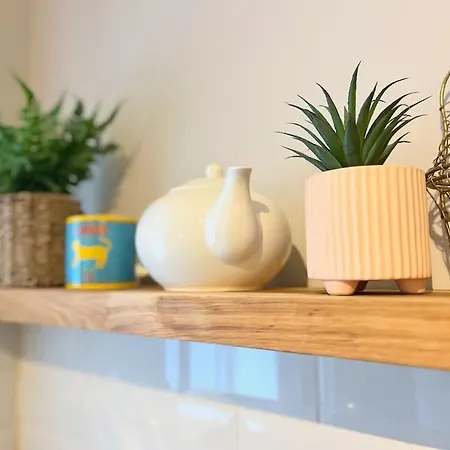 Artistic 3 Bed In Old Trafford Next To Mufc