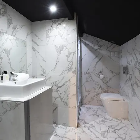 Swan Street Sleeps 23 Appartement Manchester