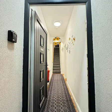 Icon Residencia * Manchester