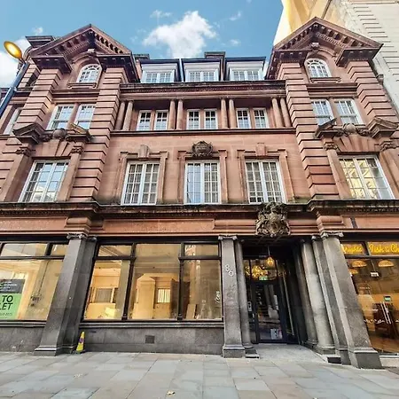 Stunning 2-bedroom In Centre Apartman Manchester