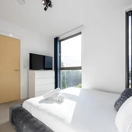 2 Bedroom Coop Live Etihad Stadium Pass The Keys * Manchester