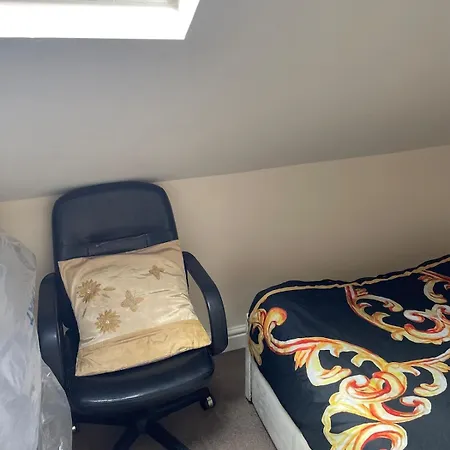 Luxestay - Old Trafford, - Close To Centre & בית אירוח
