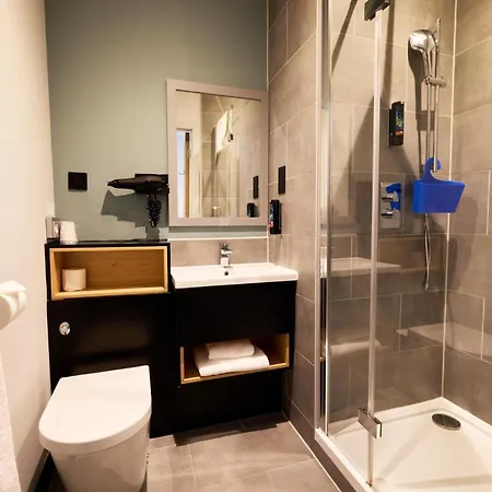 - The Niu, Loom North By Ihg 3*