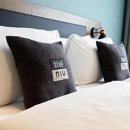 - The Niu, Loom North By Ihg 3*