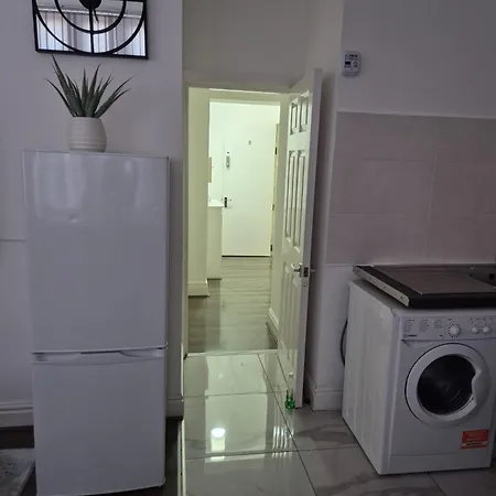 Affordably Elegant Close To Coop Live, Etihad Stadium And Centre Lejlighed *