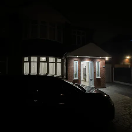 Elegant Estates Humble Abode 6 ホームステイ