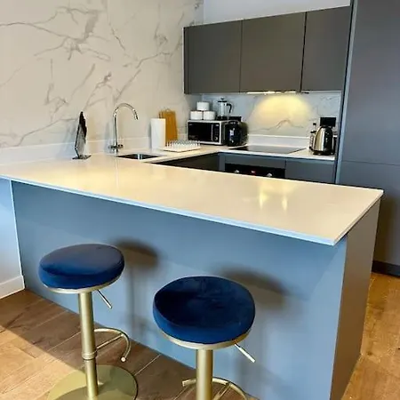 Stunning Centre Duplex With Free Parking * Manchester