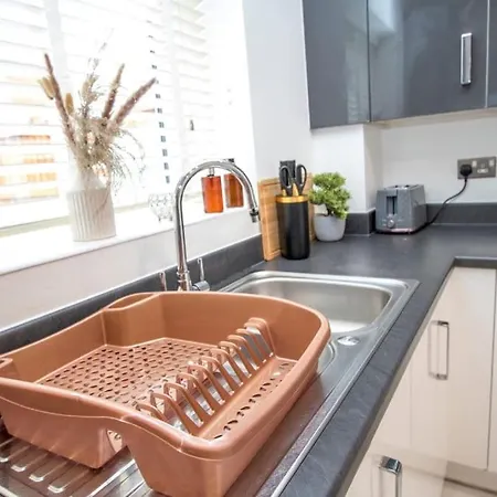 Coop Arena Luxurious Townhouse Manchester