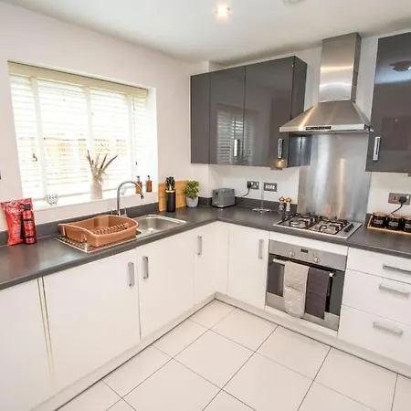 Holiday home Coop Arena Luxurious Townhouse