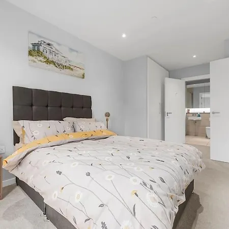 Haven Stylish Modern Apartment Manchester