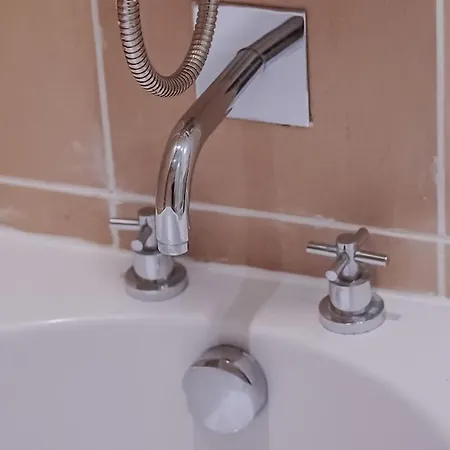 Cosy 1-bdr For 3, Near Masson Place Arenas Cheetham Hill And Stadiums, Wi-fi * Manchester