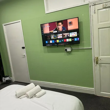 Beautiful 2 Bed 1 Bath Holiday home *