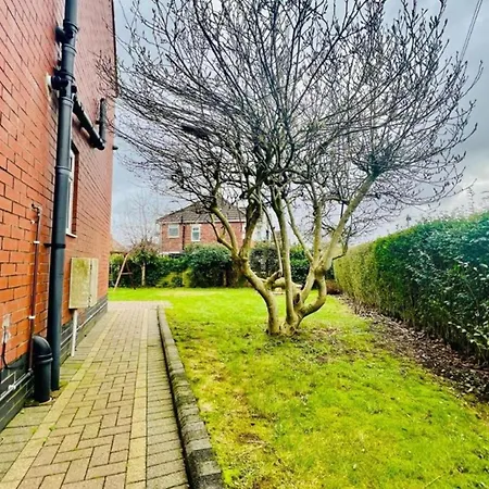 Sweet - Spacious 7br House * Manchester