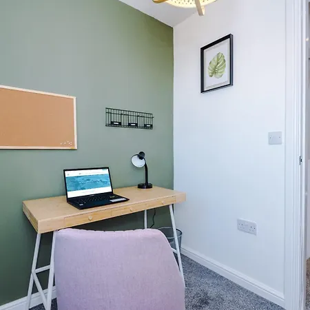 Rest&recharge At Waterway House Holiday home