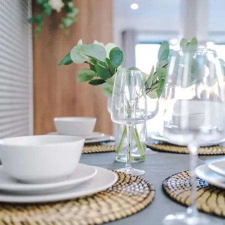 Holiday home Rest&recharge At Waterway House