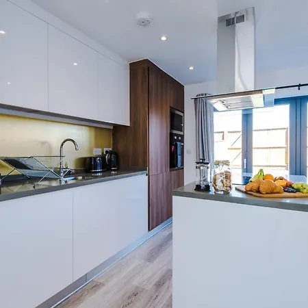 Holiday home Rest&recharge At Waterway House *