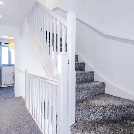 Holiday home Rest&recharge At Waterway House Manchester