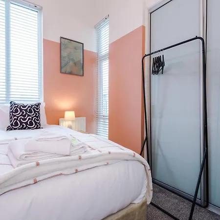 펜션 Coop Live Arena & Etihad Stadium 3bedroom House W Secure Parking By Rest&recharge *