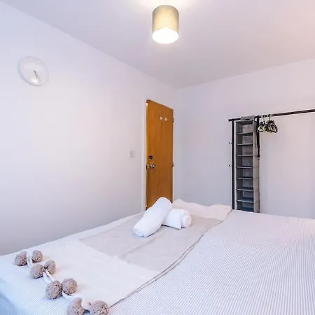 Apartment The Kempster Garden House Manchester