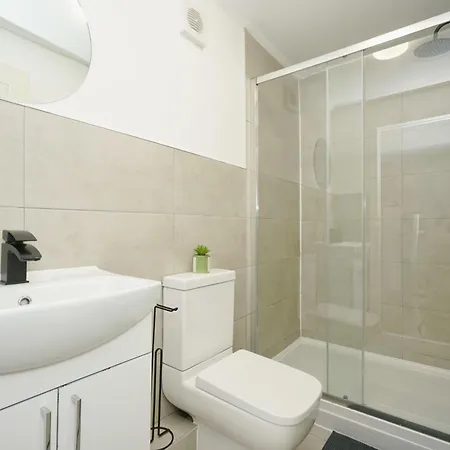City Centre 2br Strong Wifi Apartment Manchester