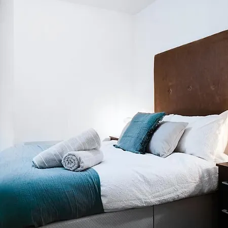 Elegant 2 Bedroom 2 Bathroom With Free Parking,city Centre * Manchester