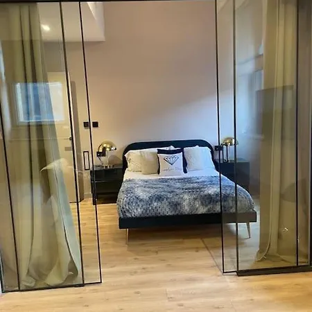 Swanky Stylish Space Apartment