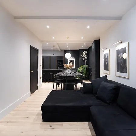 Chromatica By The Heim Апартаменты *