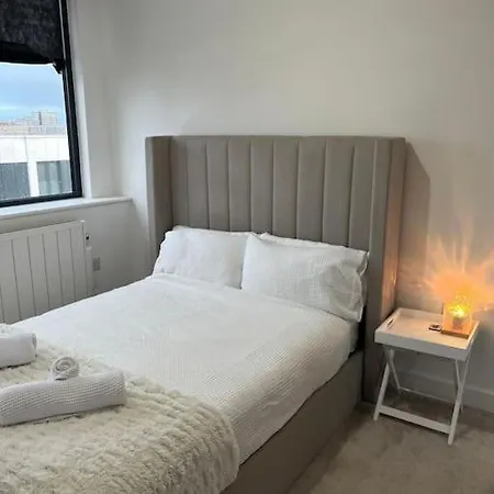 Stylish & Cosy One Bedroom Manchester