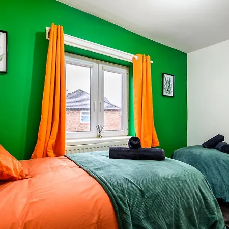 Trafford Eden - 3 Bed Near Old Trafford And Trafford Centre With Free Parking Prázdninový dům *