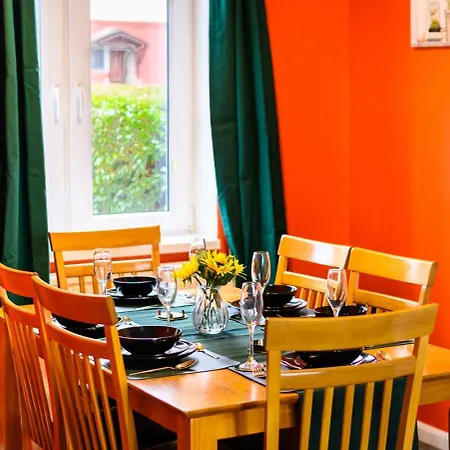 Trafford Eden - 3 Bed Near Old Trafford And Trafford Centre With Free Parking Prázdninový dům