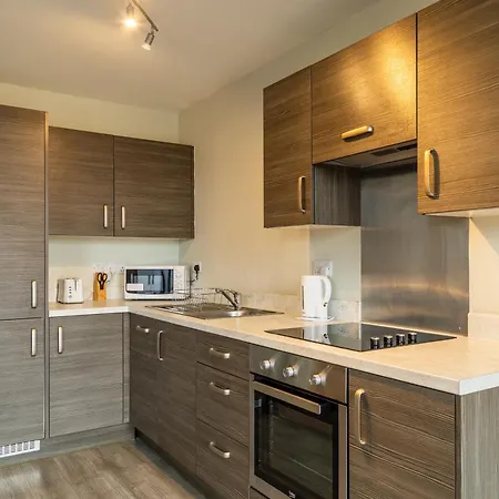 Spacious Studio, Centre , Salford Apartment Manchester