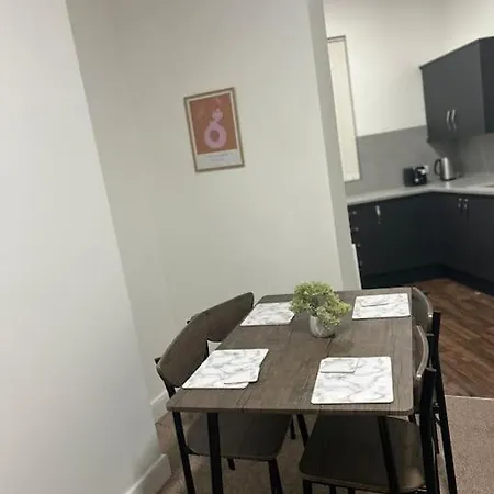 Failsworth Luxury 2 Apartment Manchester
